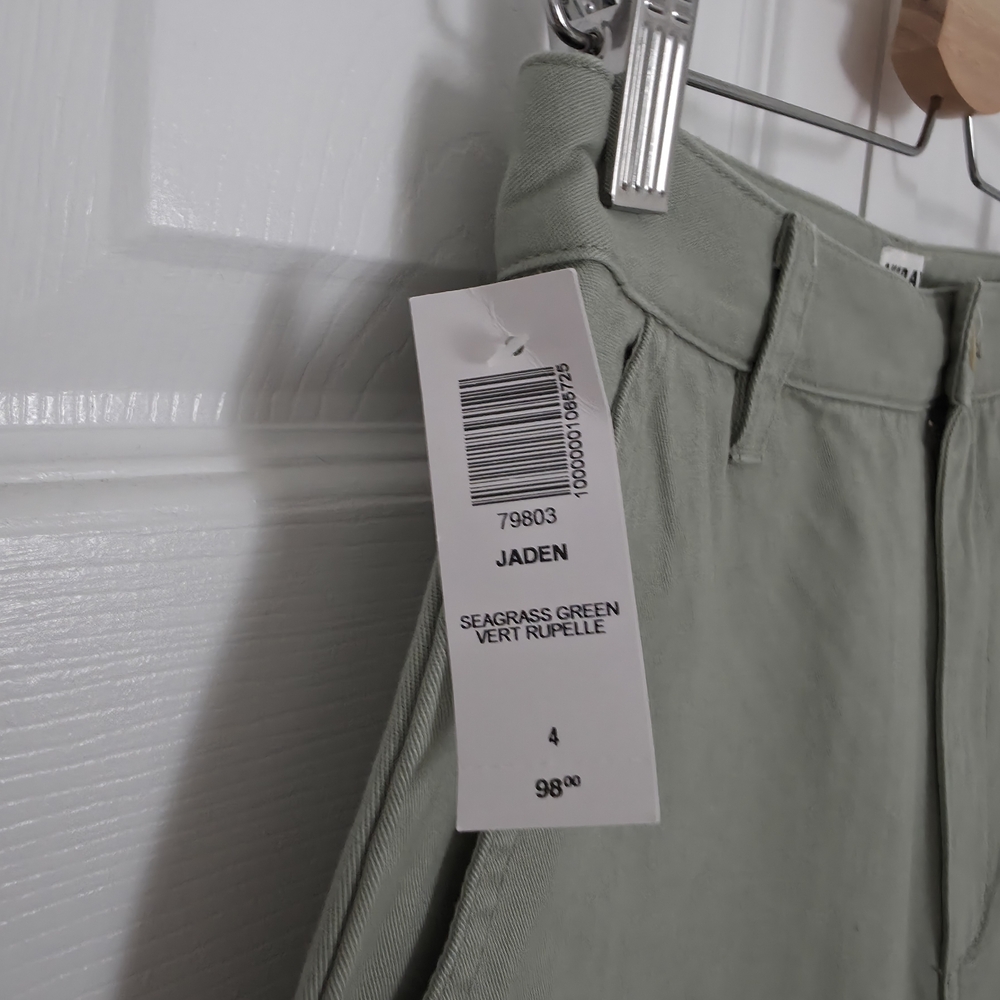 Sunday Best Women's Wide Leg Pants in Seagrass Green